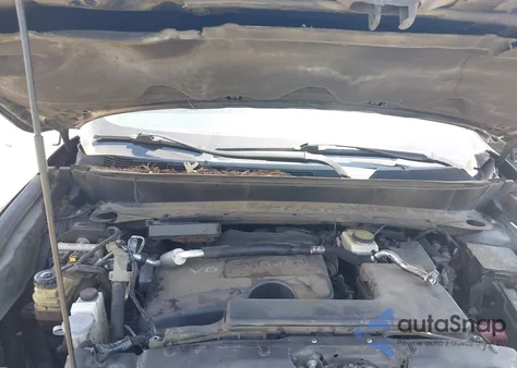 2017 Nissan Pathfinder S z USA, uszkodzony, nr VIN 5N1DR2MN1HC667285